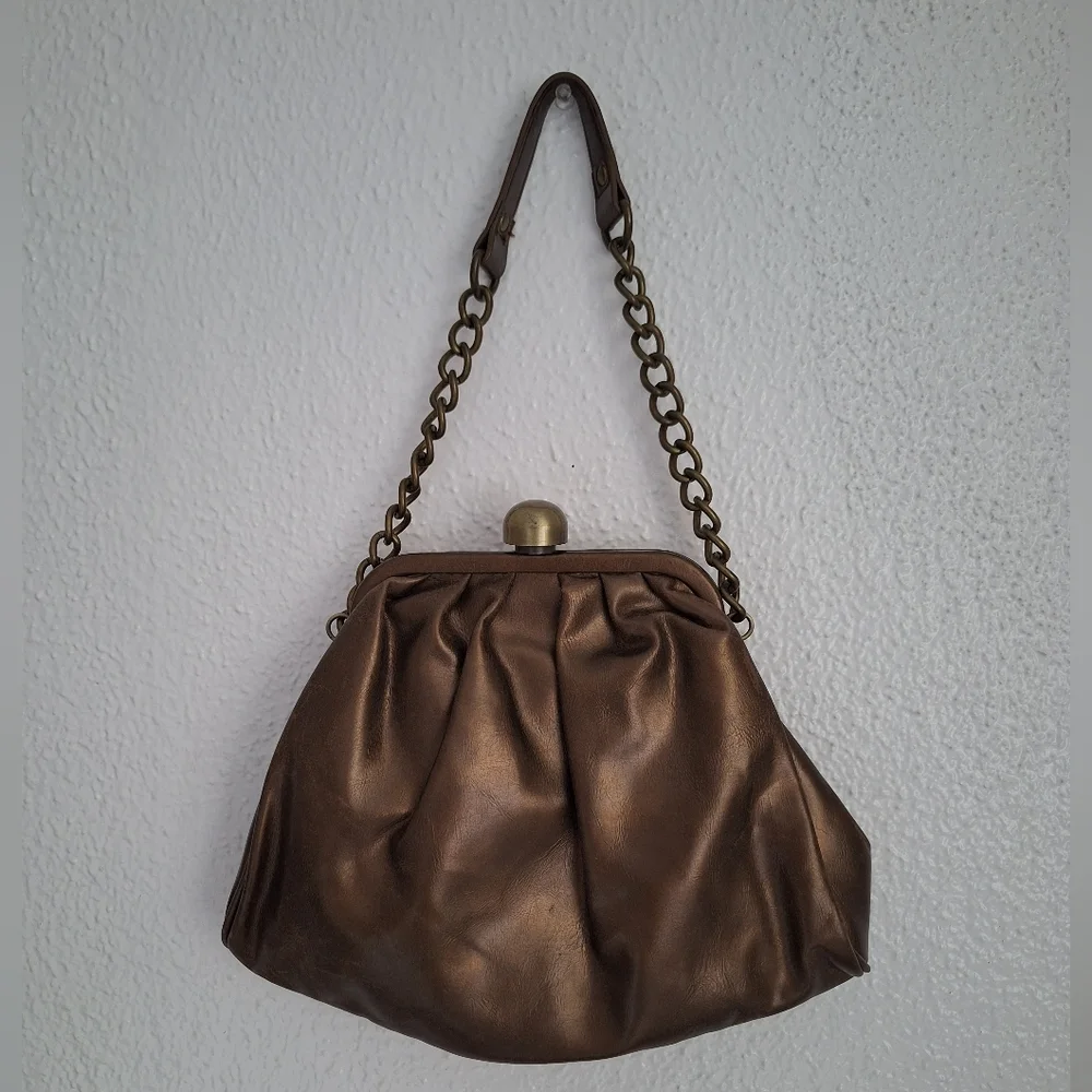 Chic Brown Shoulder Bag